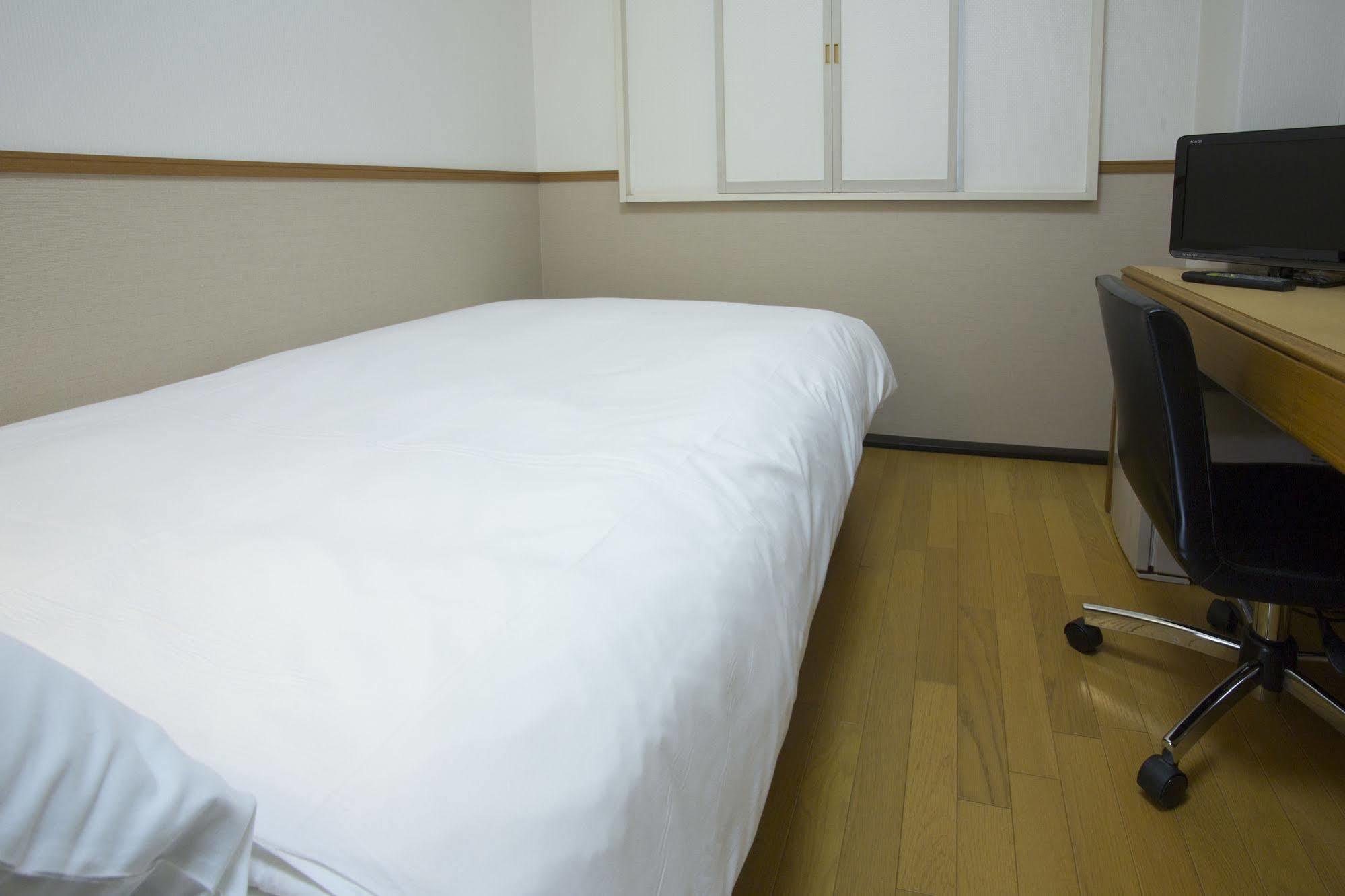 Smile Hotel Ацуґі Екстер'єр фото
